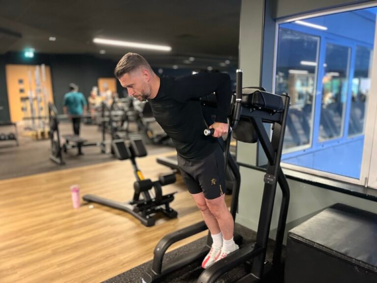 Why Does My Chest Hurt When I Do Dips? (Causes and How to Fix It)
